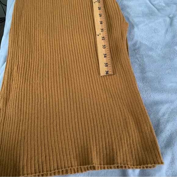 Double zero size large halter camel ribbed fitted dress side slit stretchy soft - Picture 7 of 9